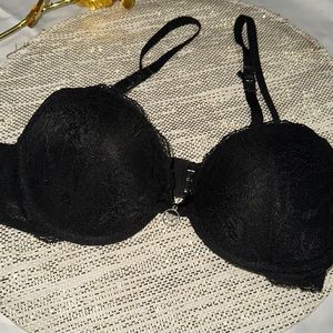 Emporio Armani - Black Lace Push-up Bra 32 B